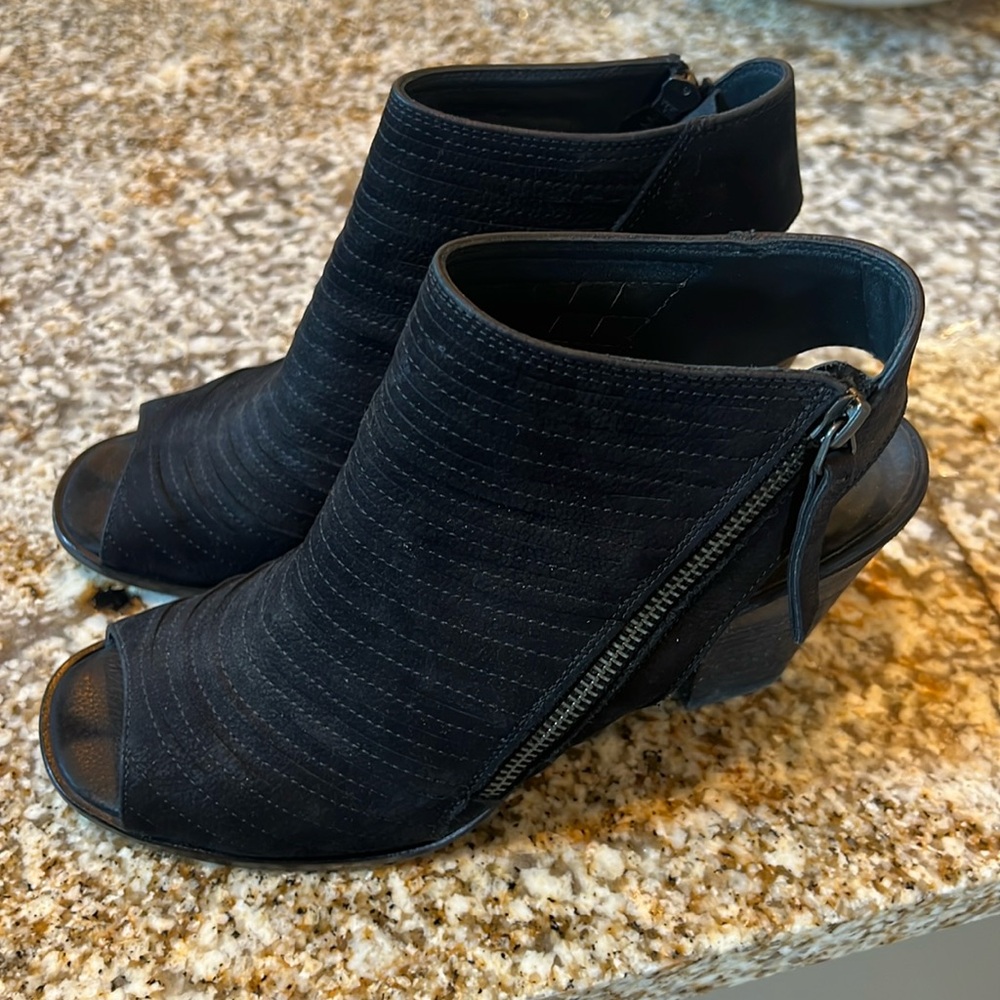 Paul Green bootie